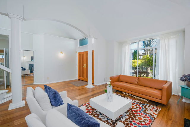 5579 Hankin Drive