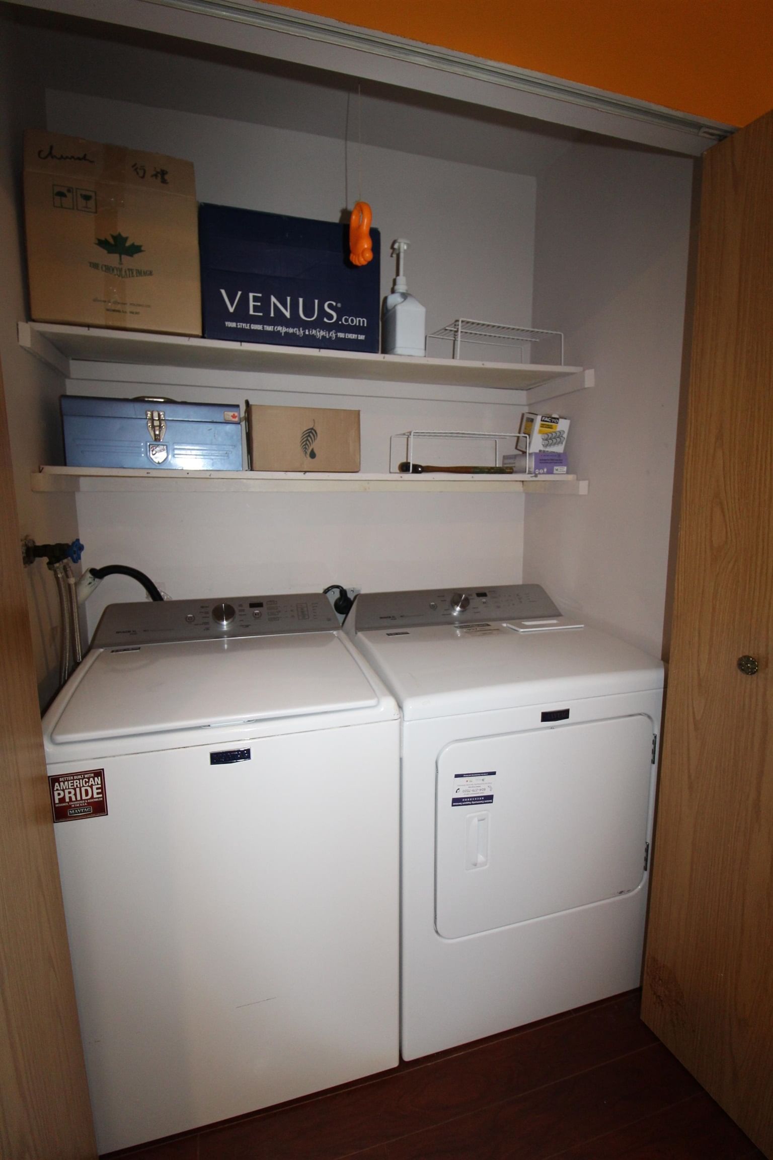 Listing Image 10
