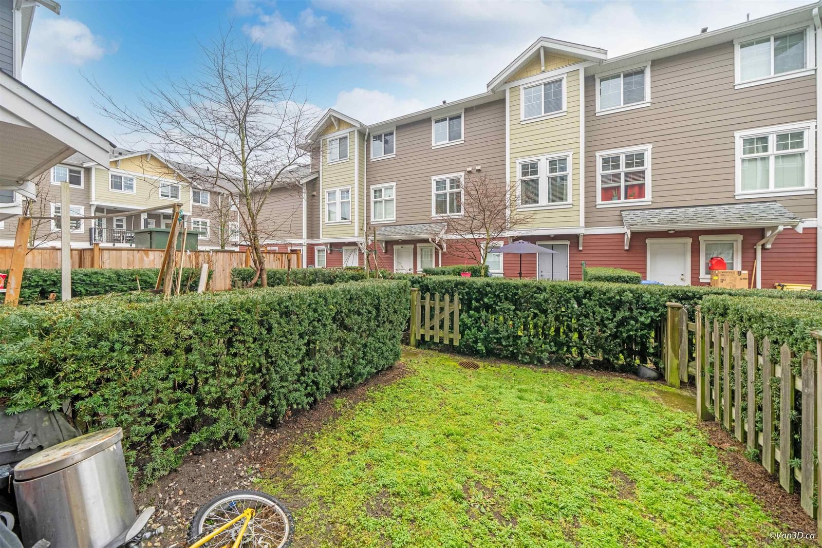 Listing Image 15