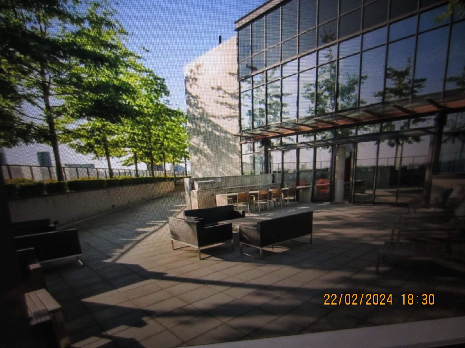 Listing Image 8