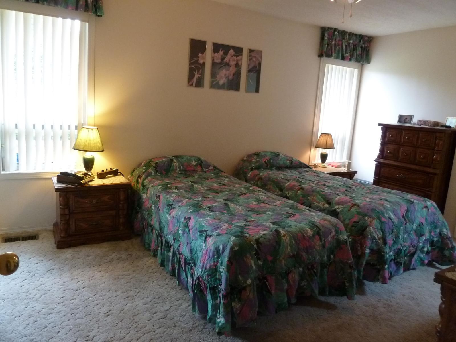 Listing Image 8