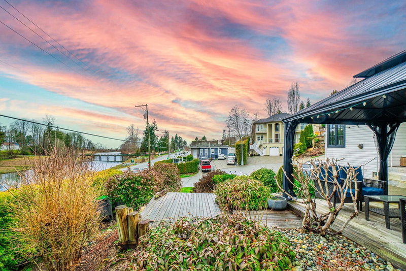 16071 8 Avenue, Surrey, V4A 1A1 | Image 2