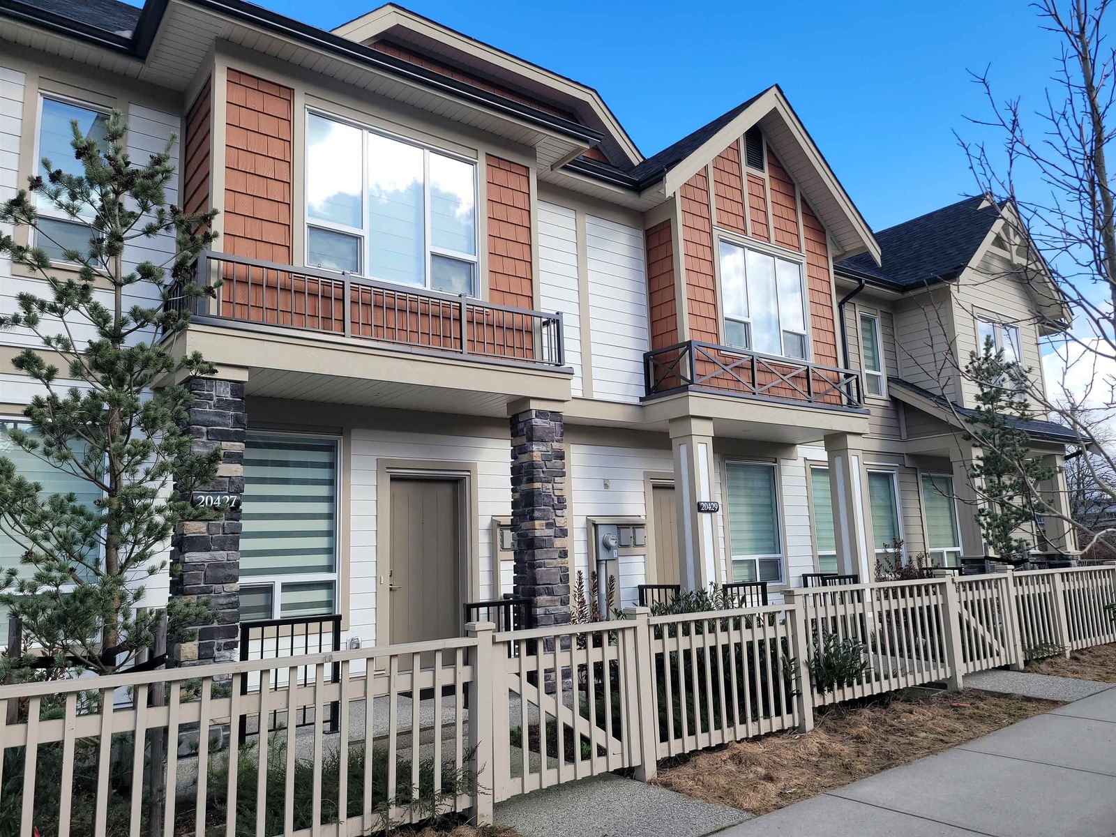 Listing Image 19