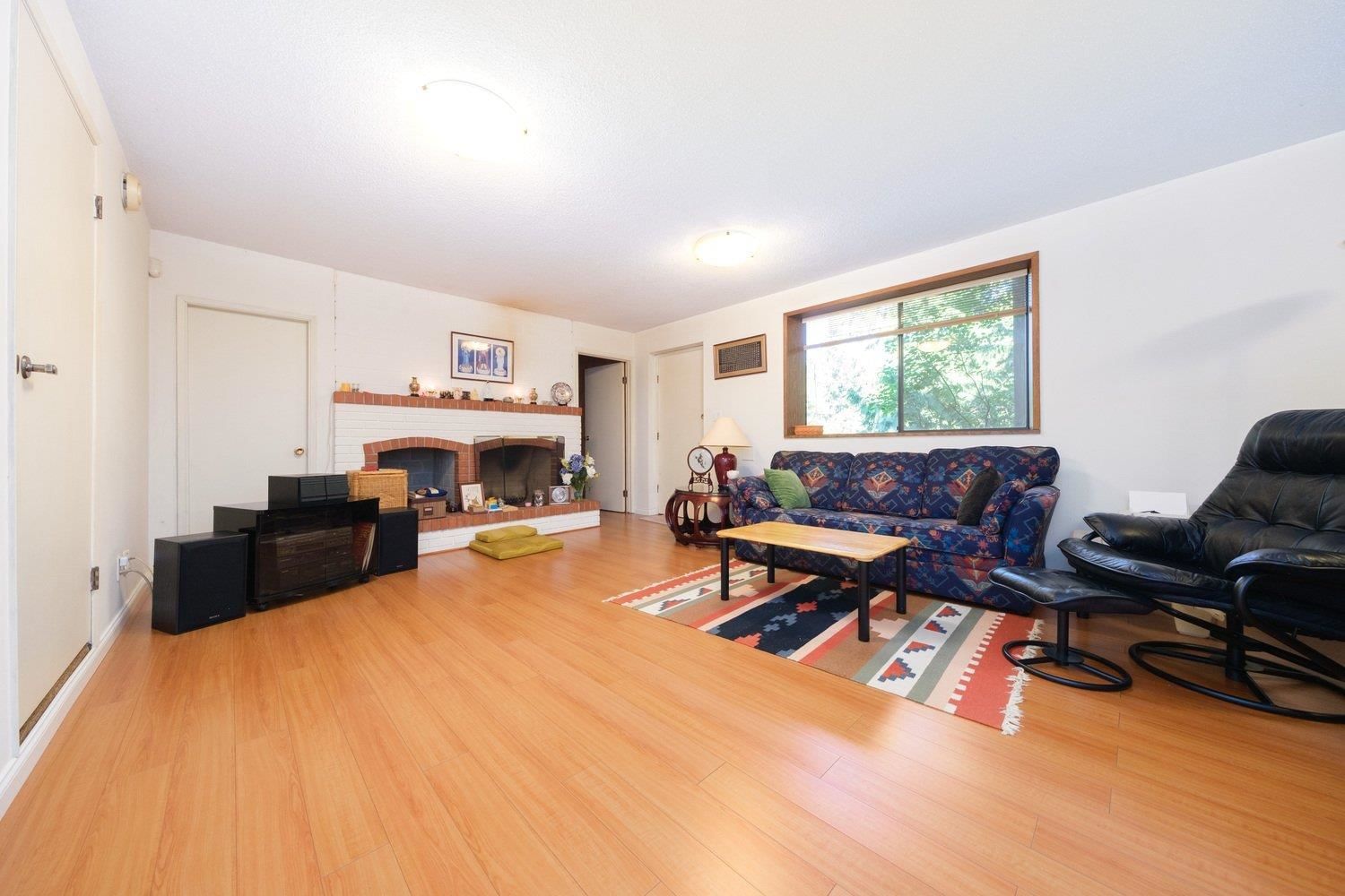 Listing Image 25