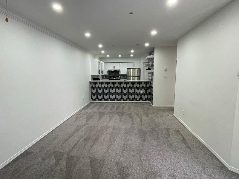 207 - 12739 72 Avenue, Surrey, V3W 4E8 | Image 3