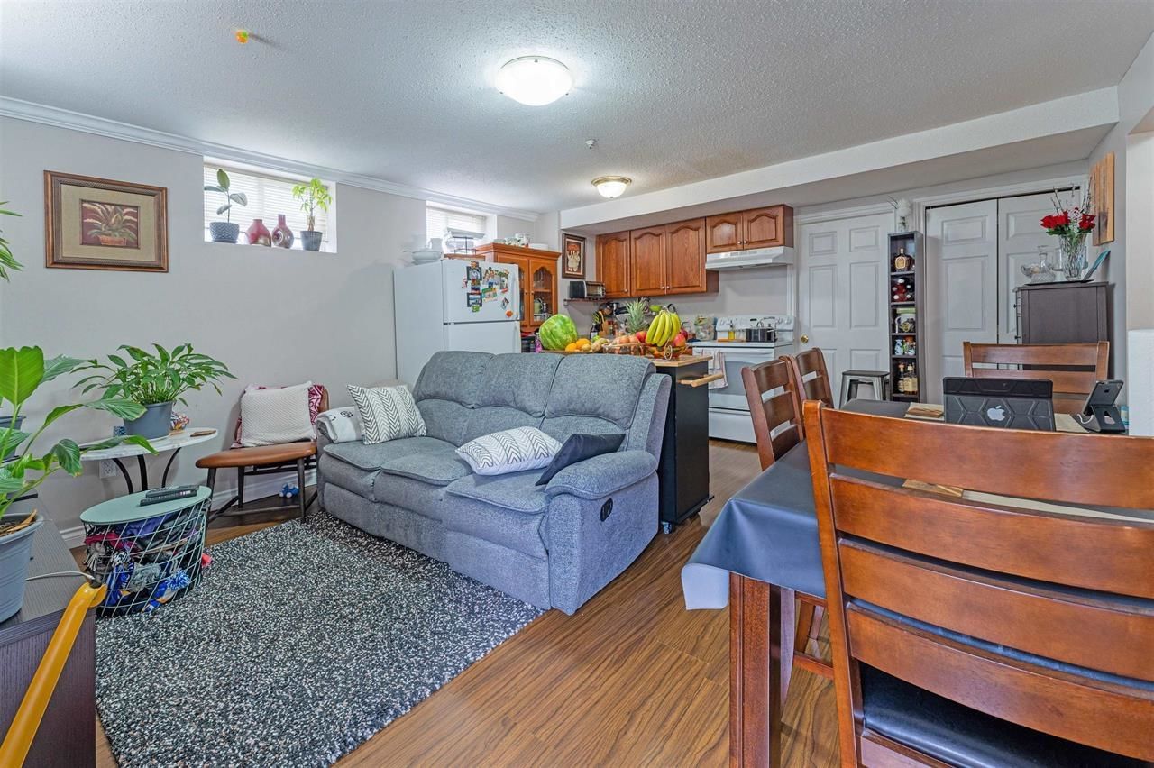Listing Image 21