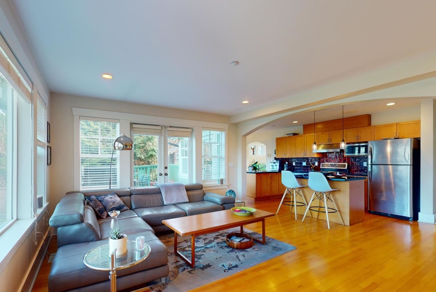 Listing Image 18