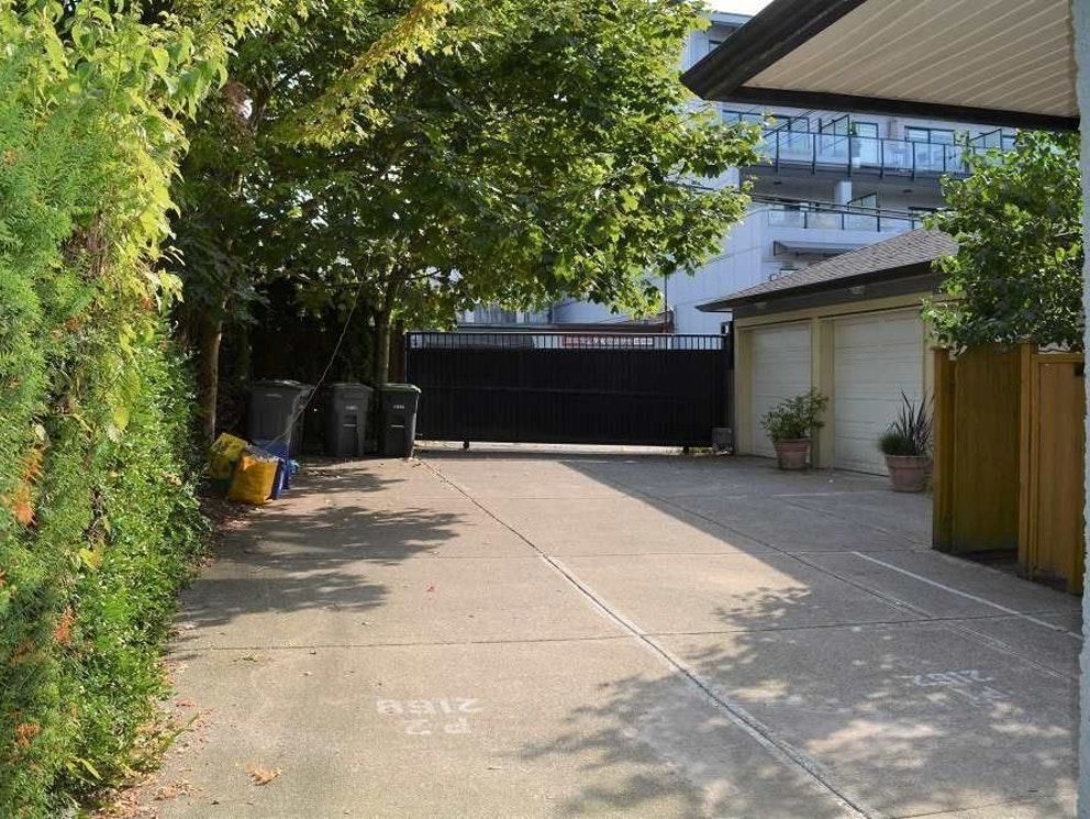 Listing Image 20