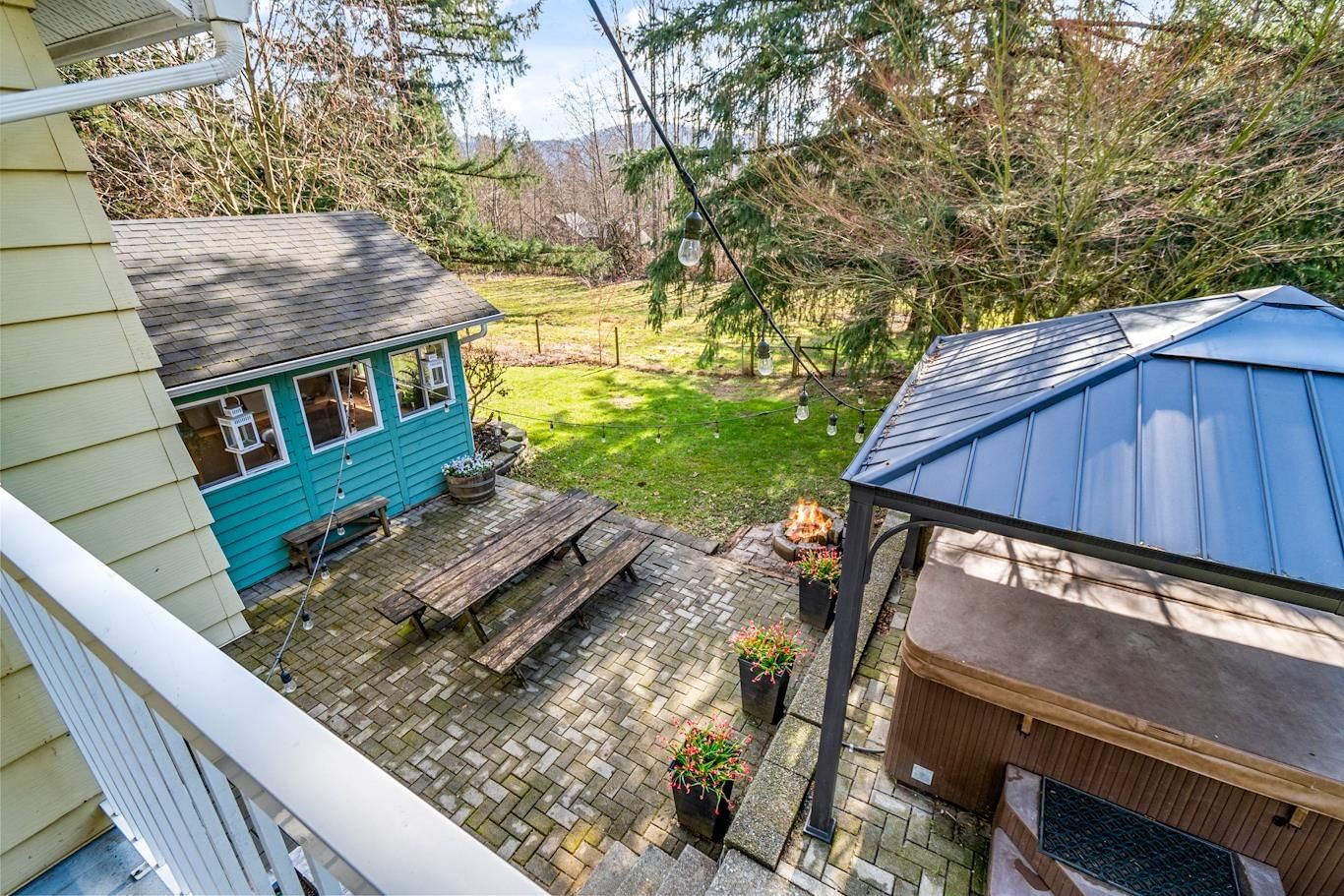 Listing Image 6