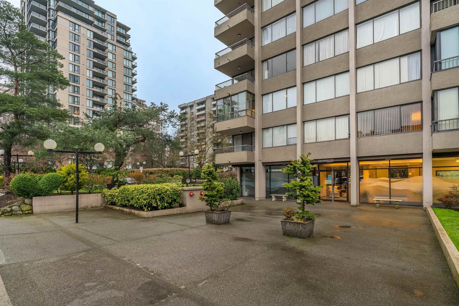 Listing Image 20