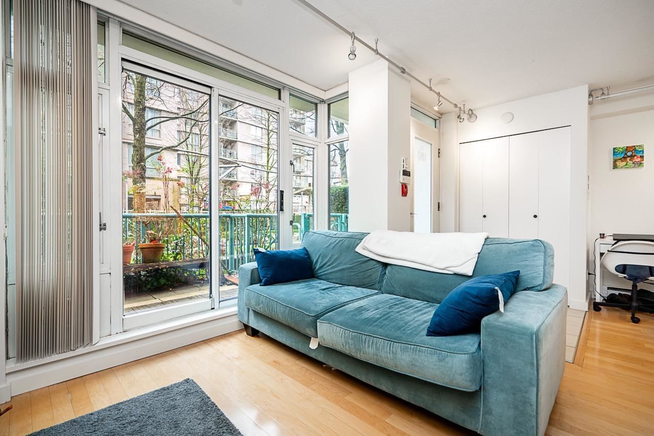 Listing Image 11