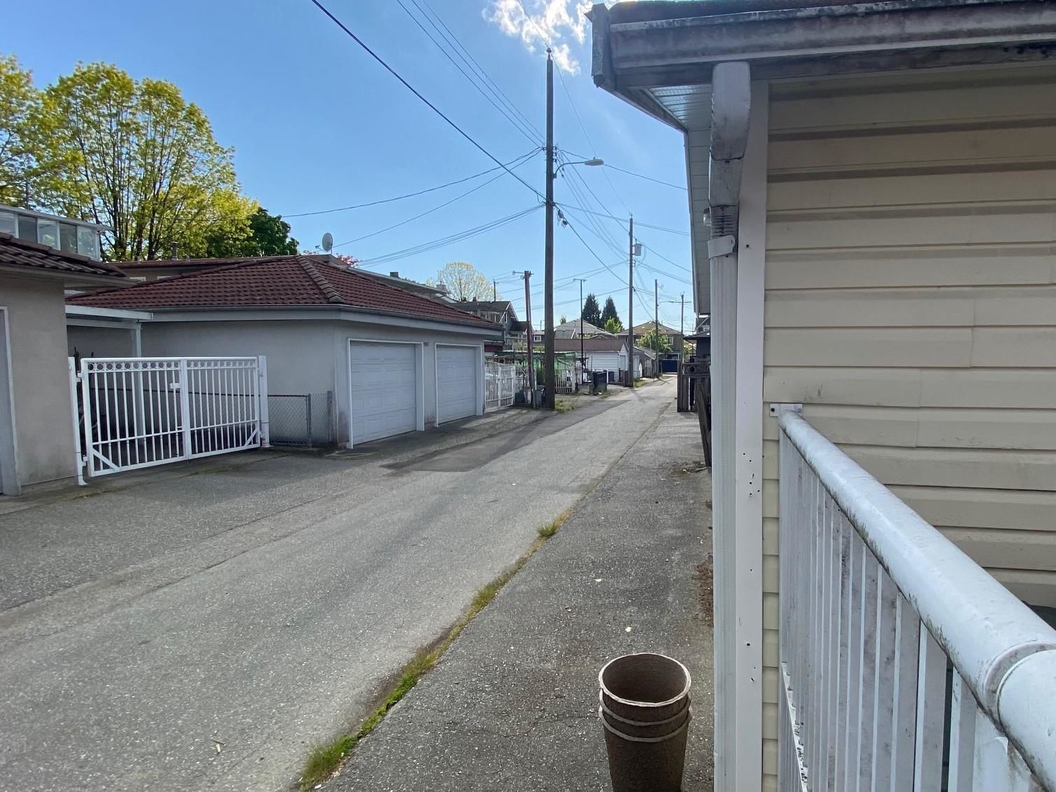 Listing Image 21