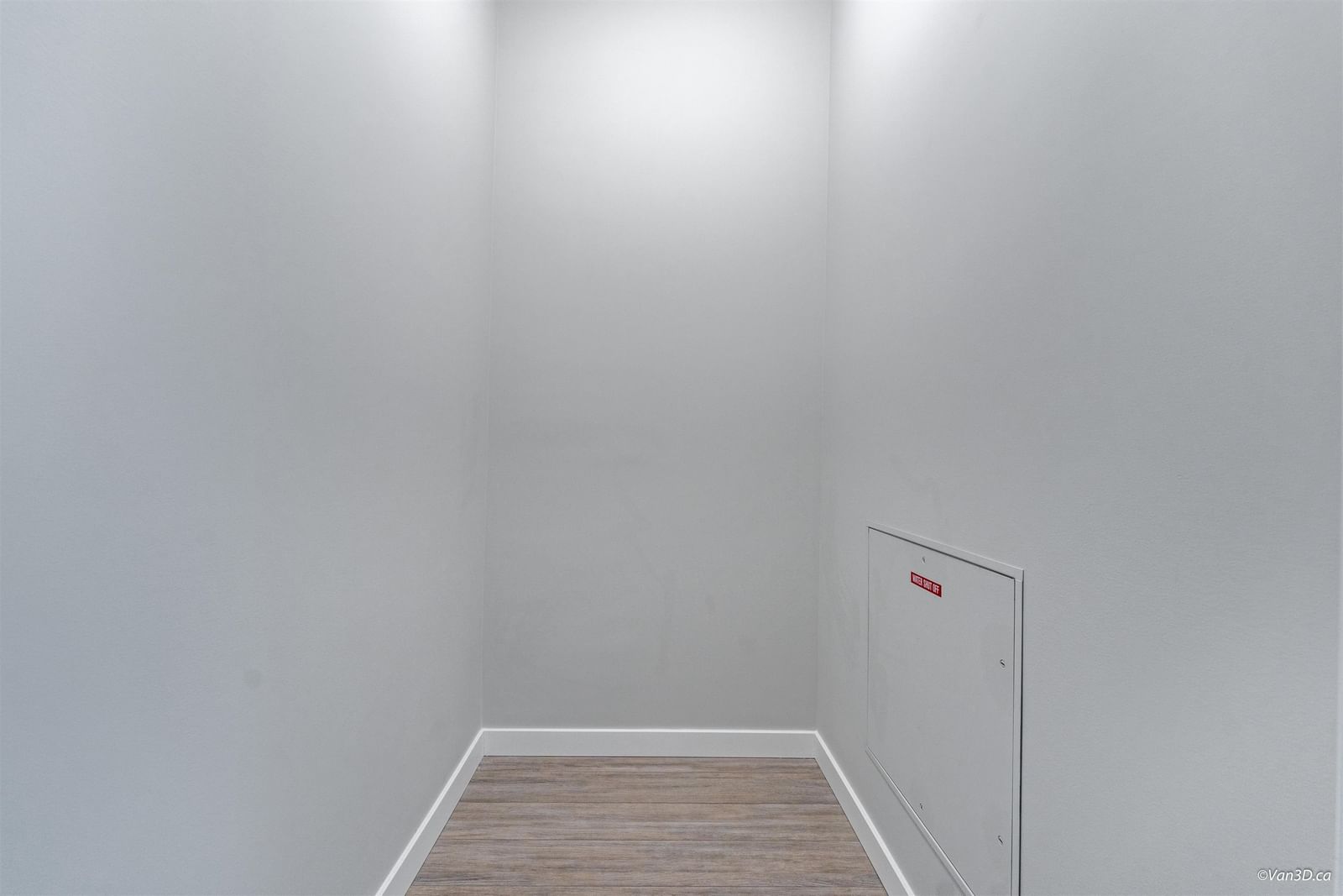 Listing Image 24