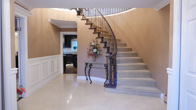 7625 Aubrey Street, Burnaby, V5A 1K6 | Image 3