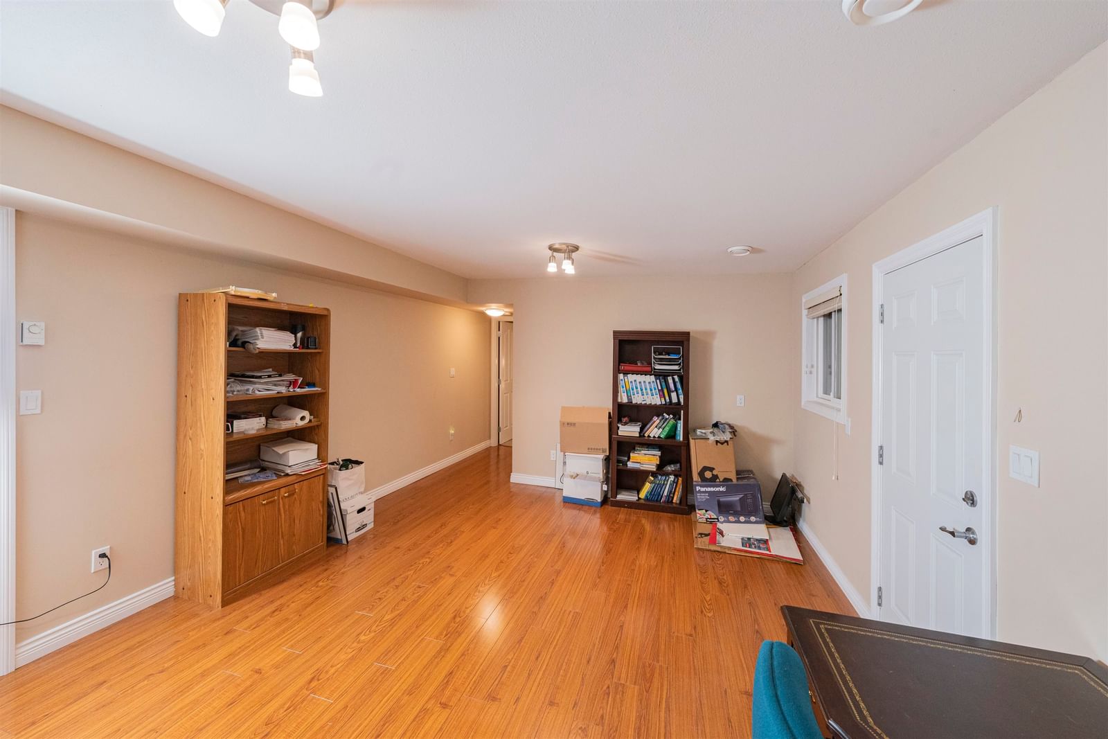 Listing Image 25