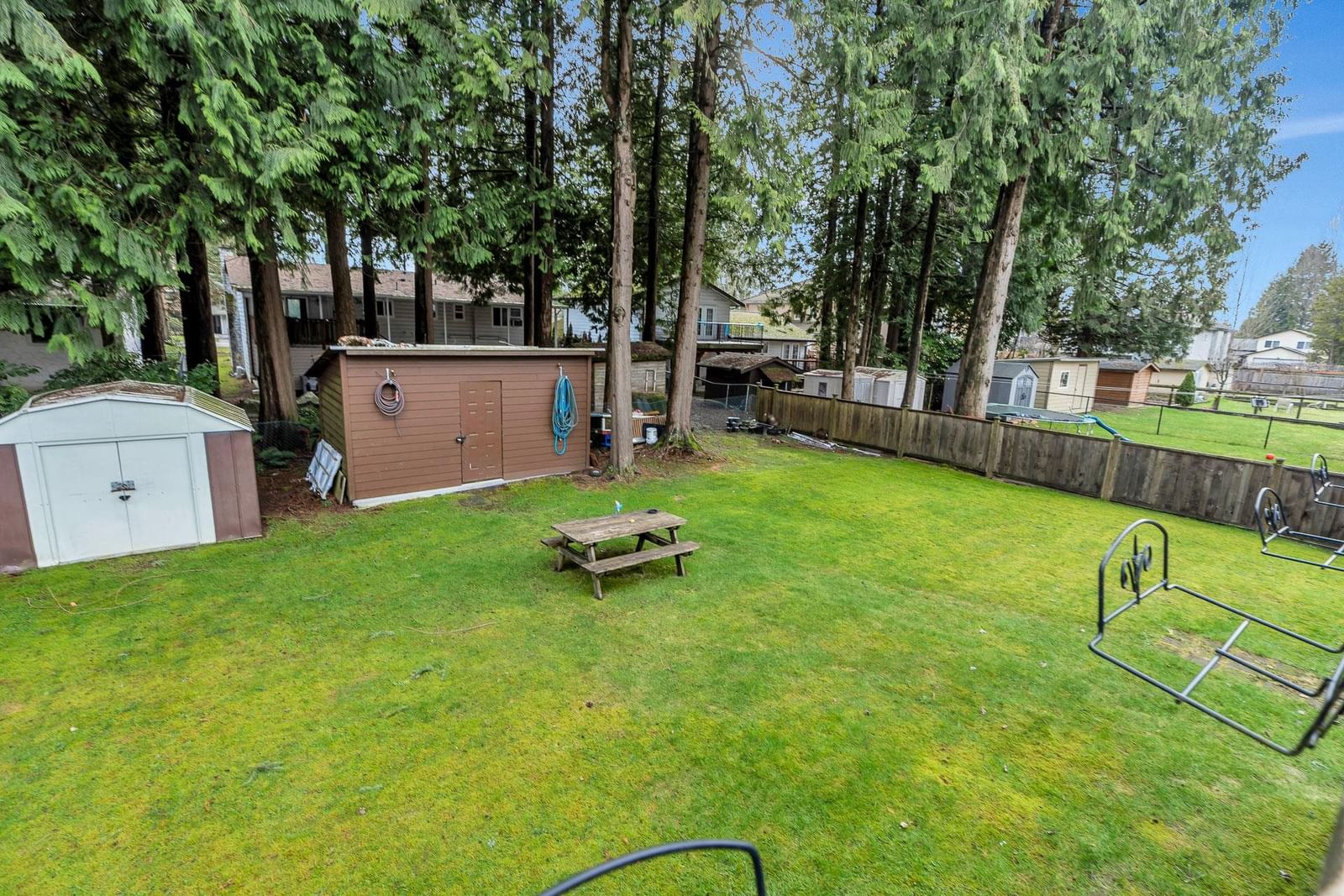 Listing Image 14