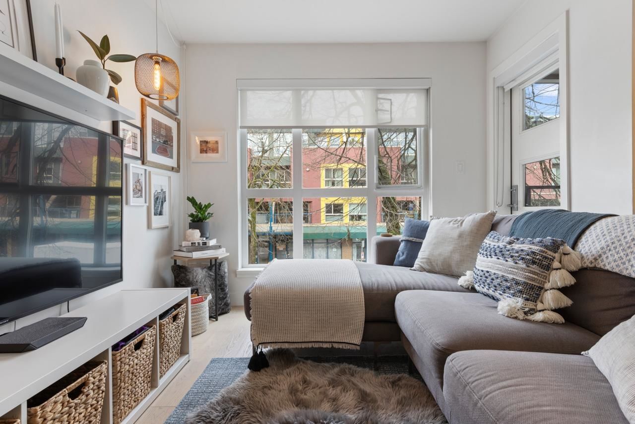 Listing Image 15