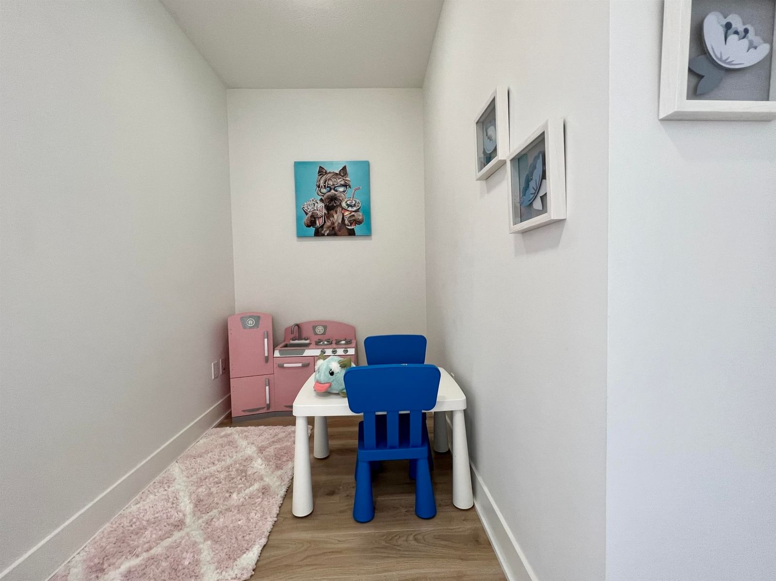 Listing Image 14