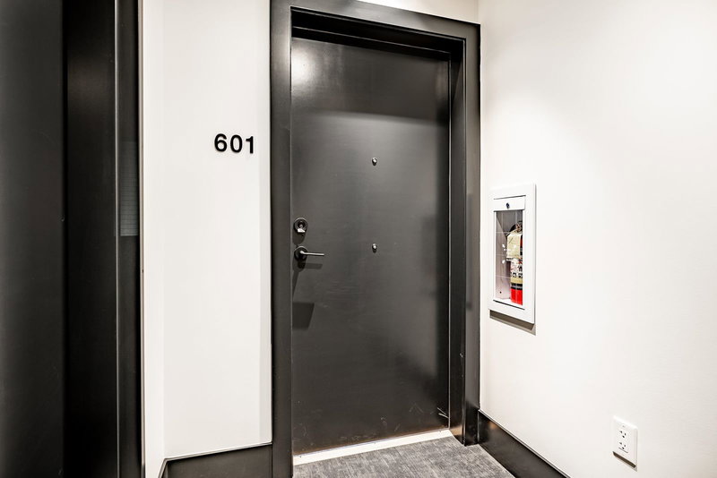 601 - 2235 Broadway, Vancouver, V5N 1W8 | Image 3