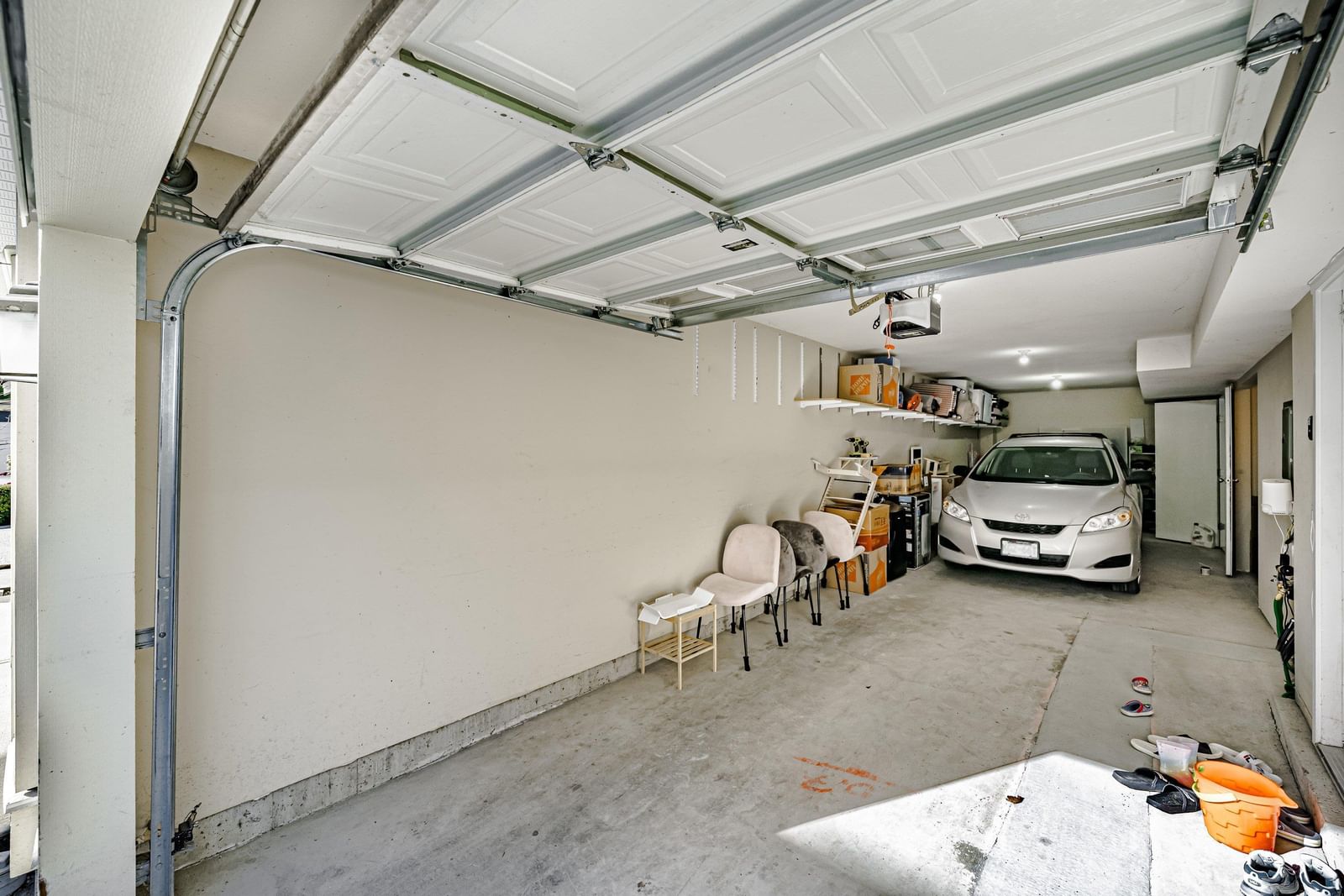 Listing Image 27