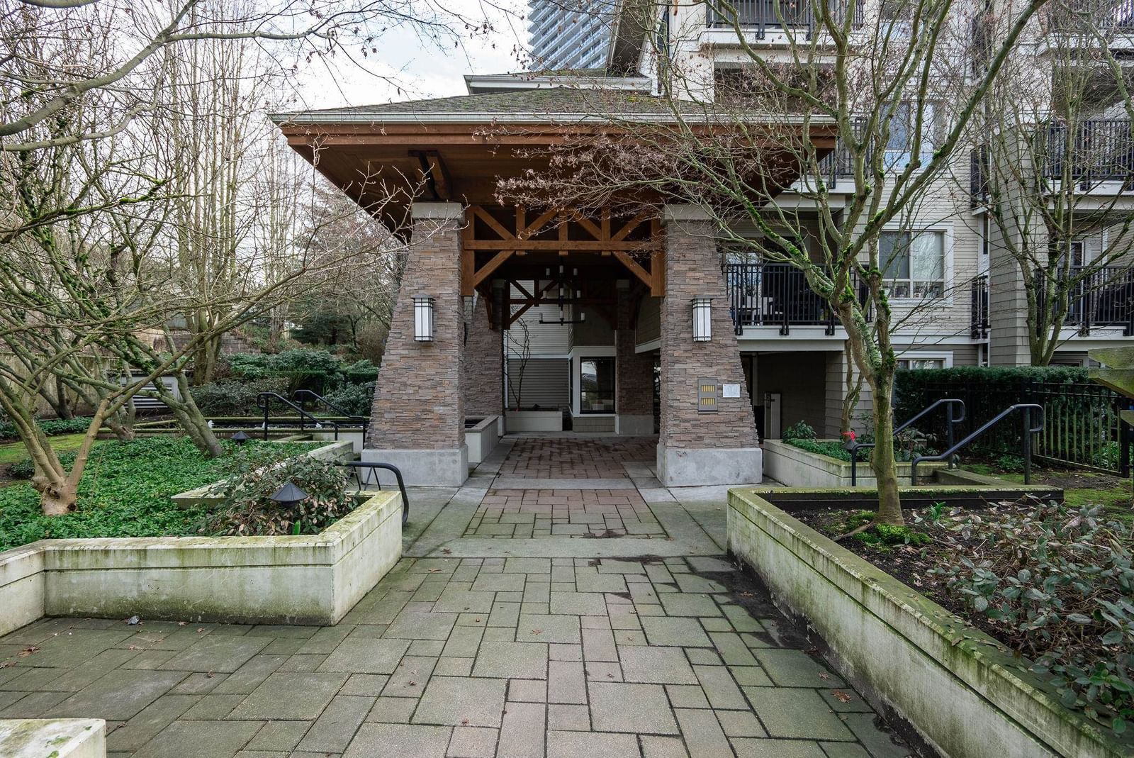 Listing Image 25