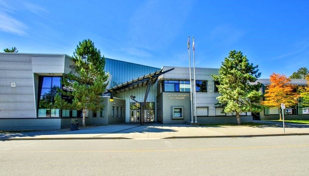 Listing Image 38