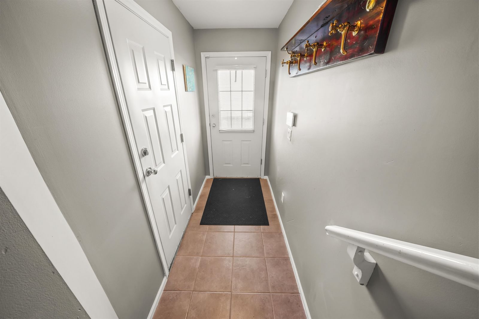 Listing Image 27