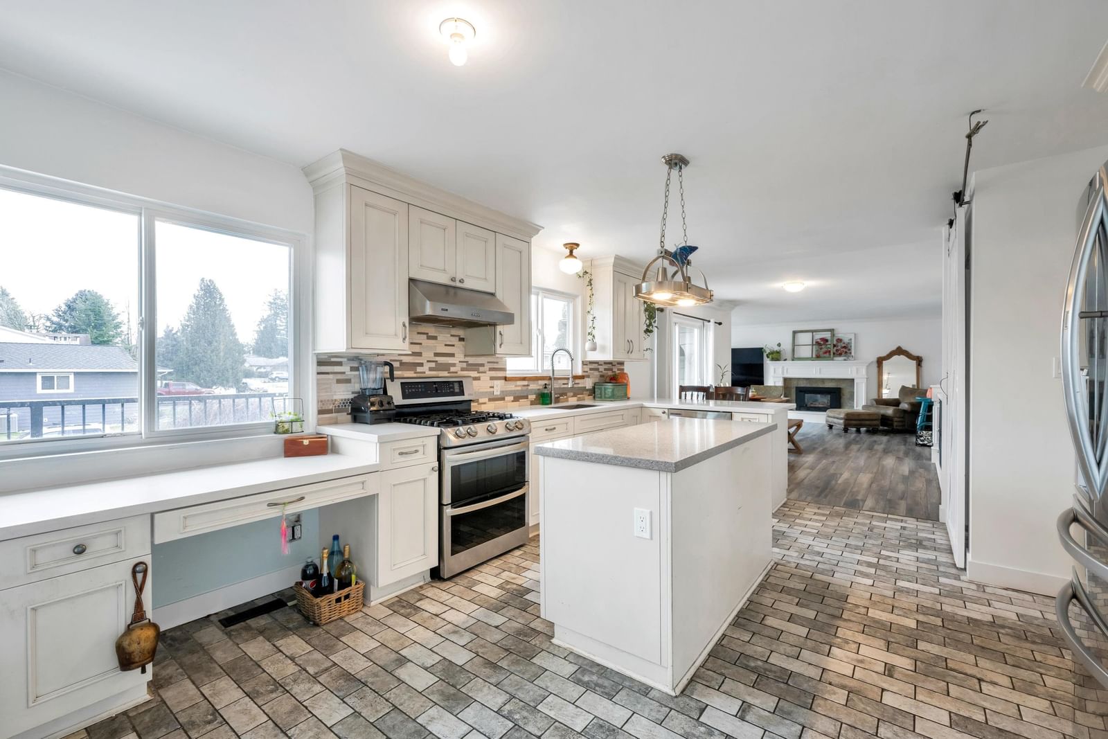 Listing Image 13