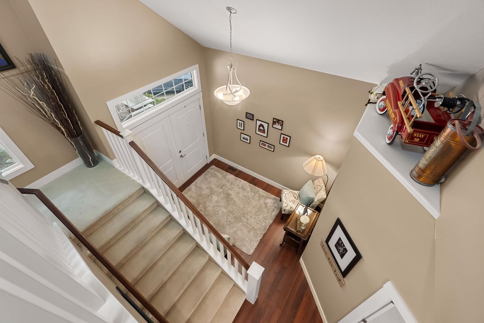 Listing Image 19