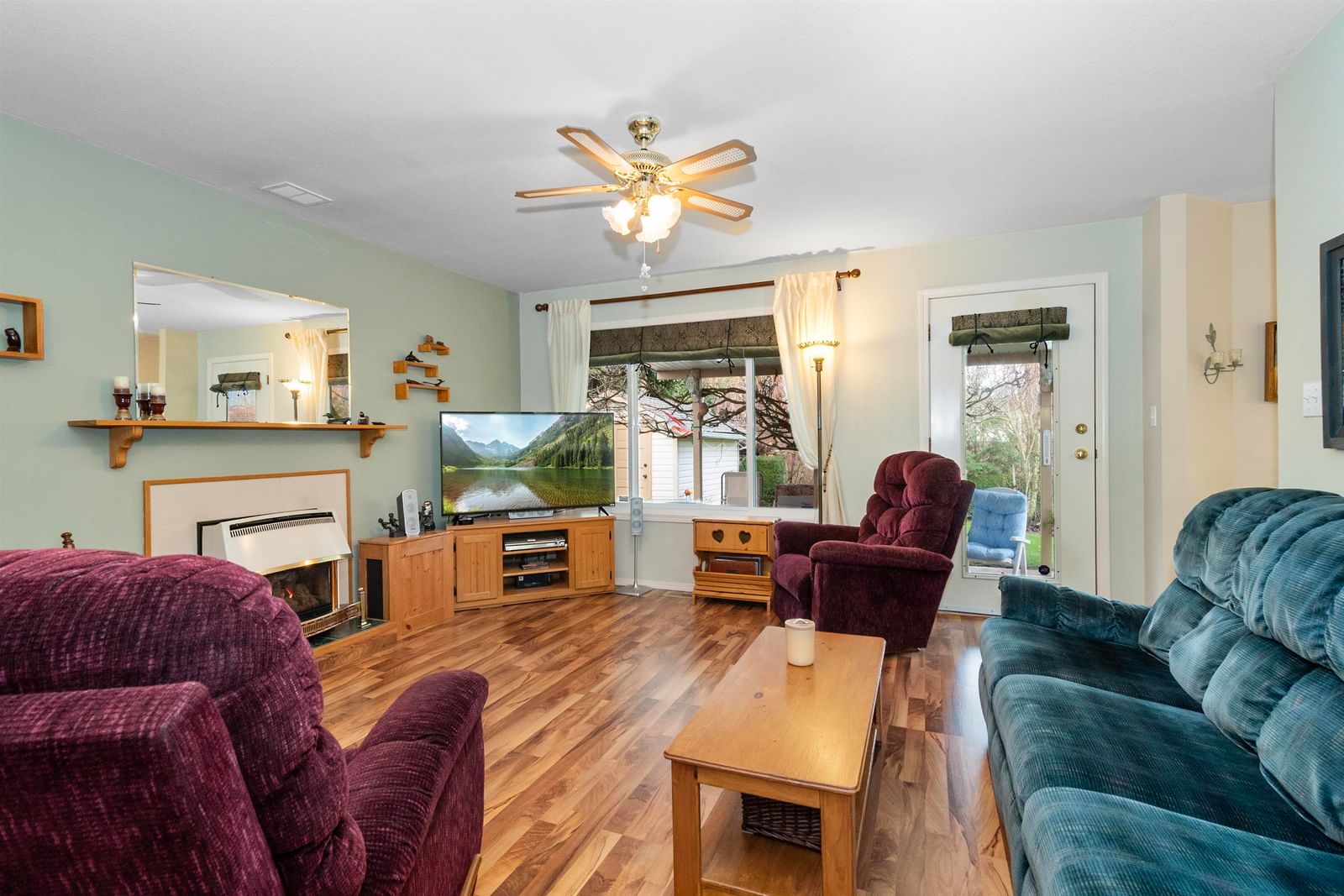 Listing Image 15