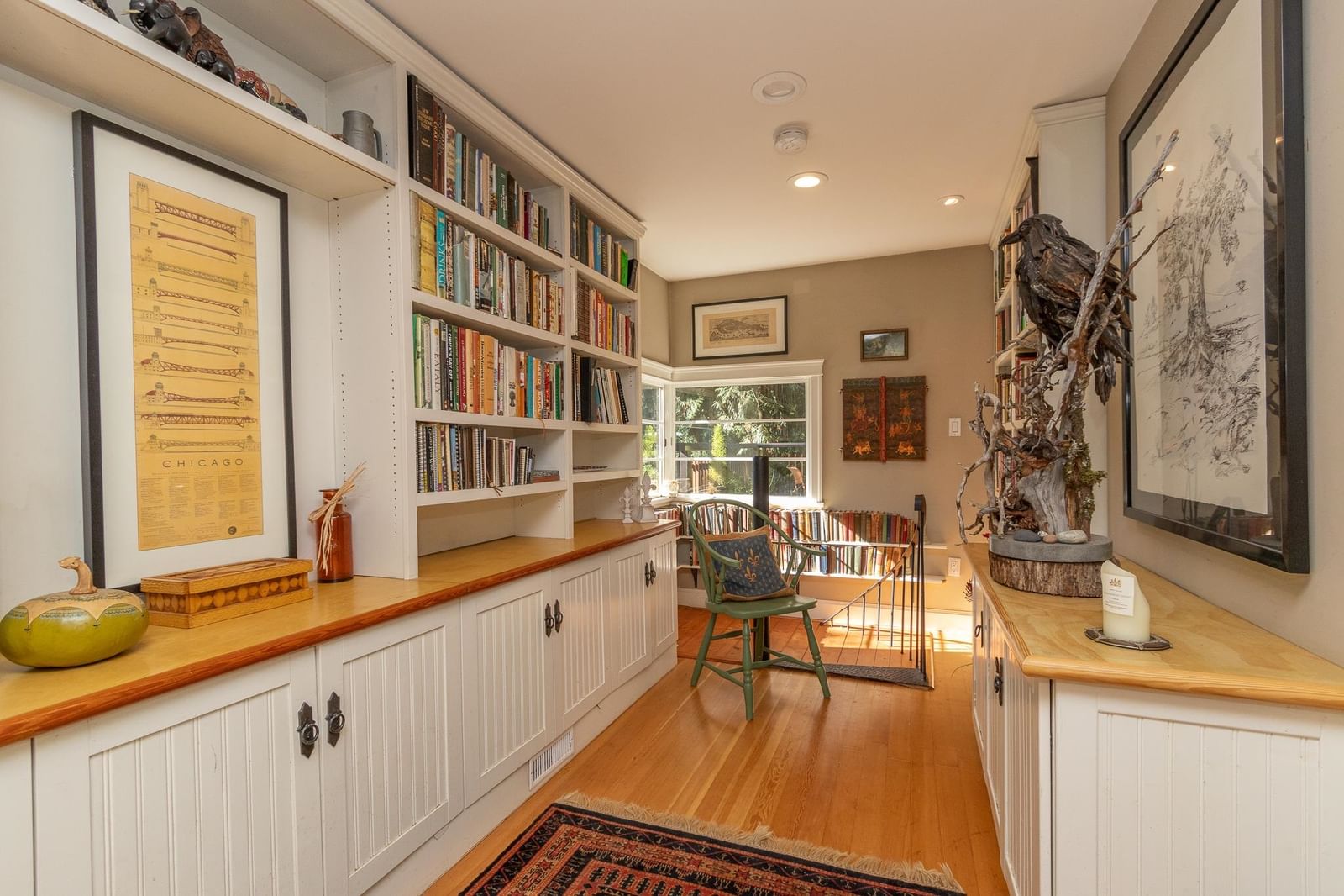 Listing Image 12