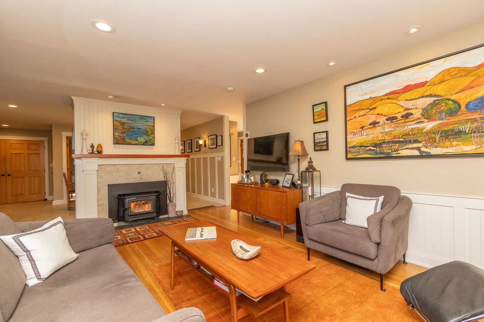 Listing Image 15