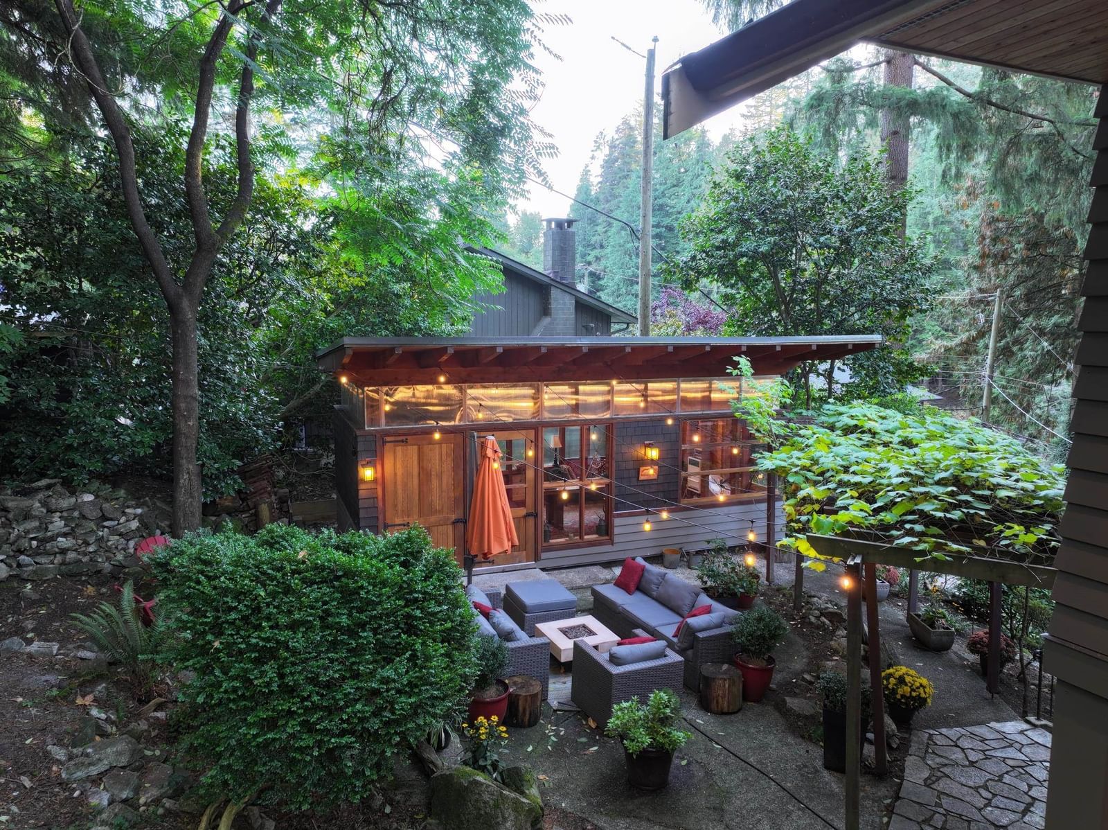 Listing Image 9