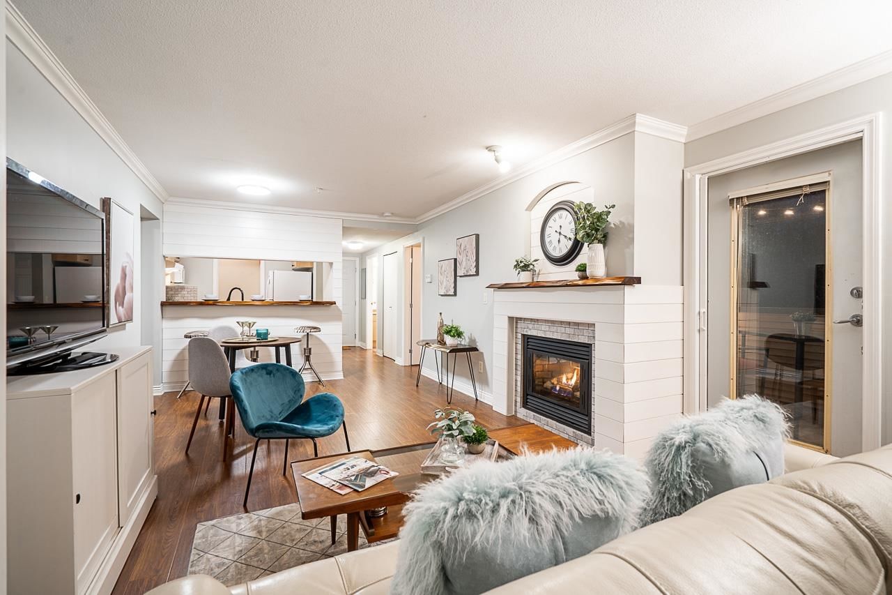 Listing Image 9