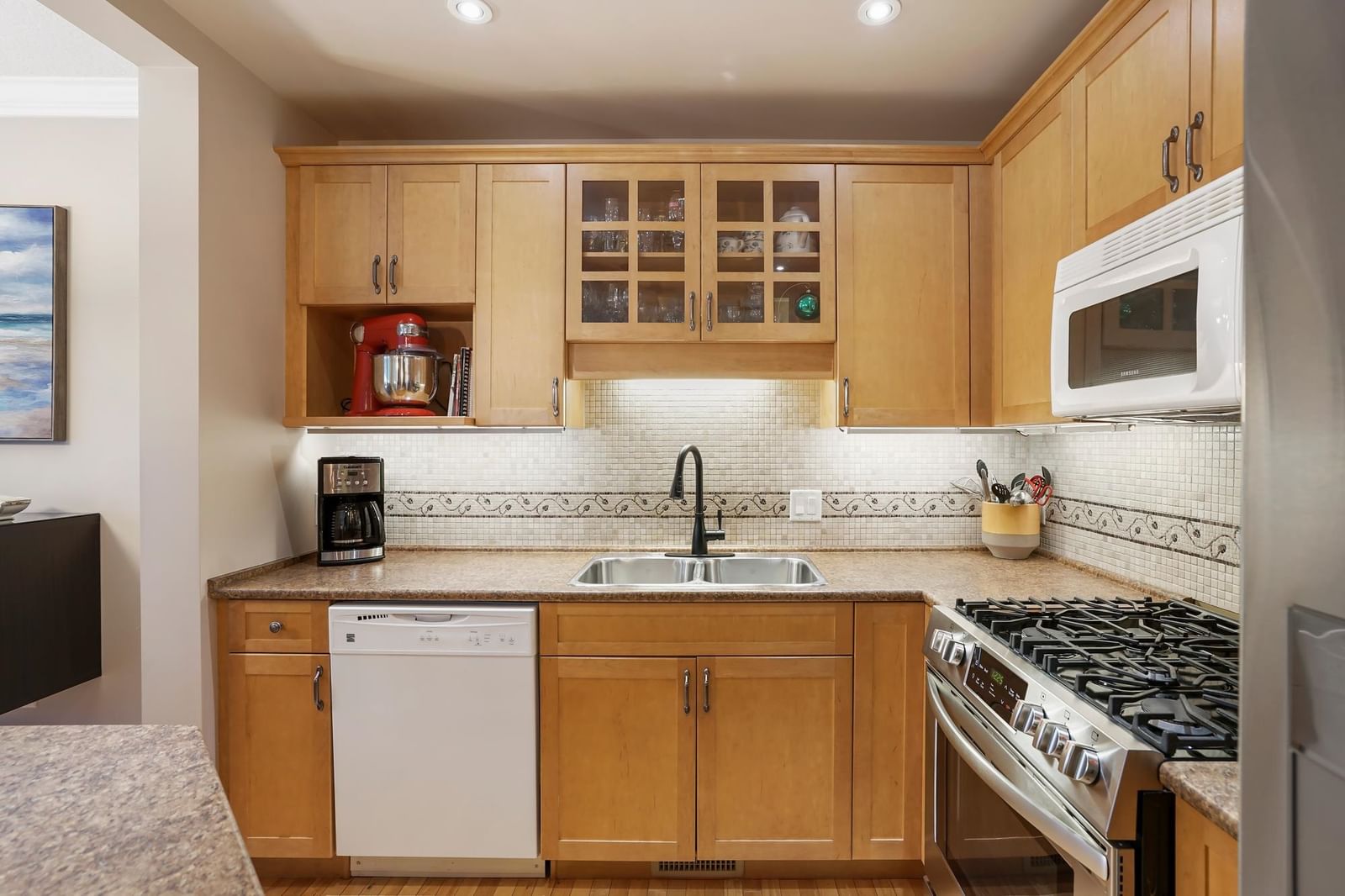 Listing Image 14