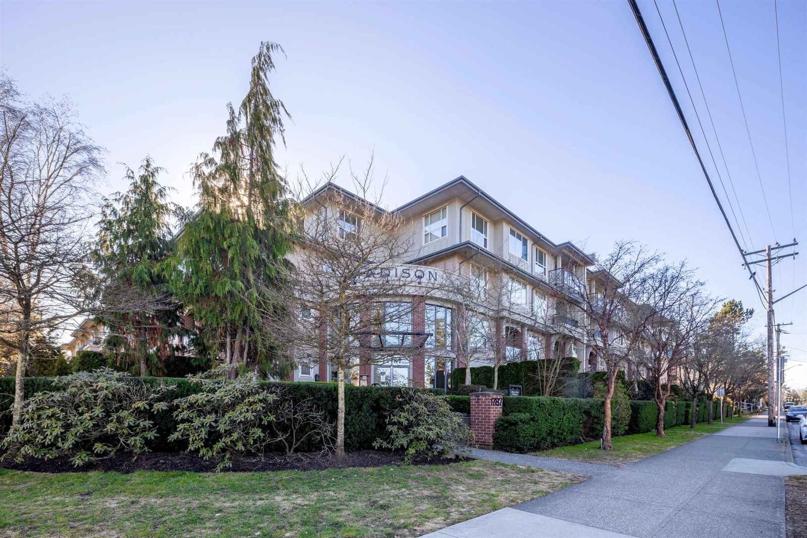 Listing Image 25