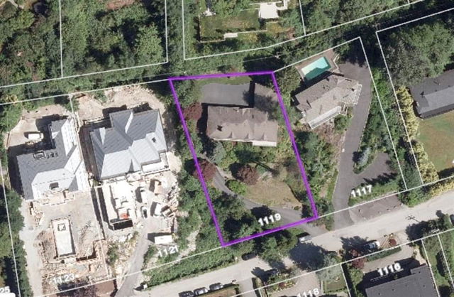1119 Crestline Road