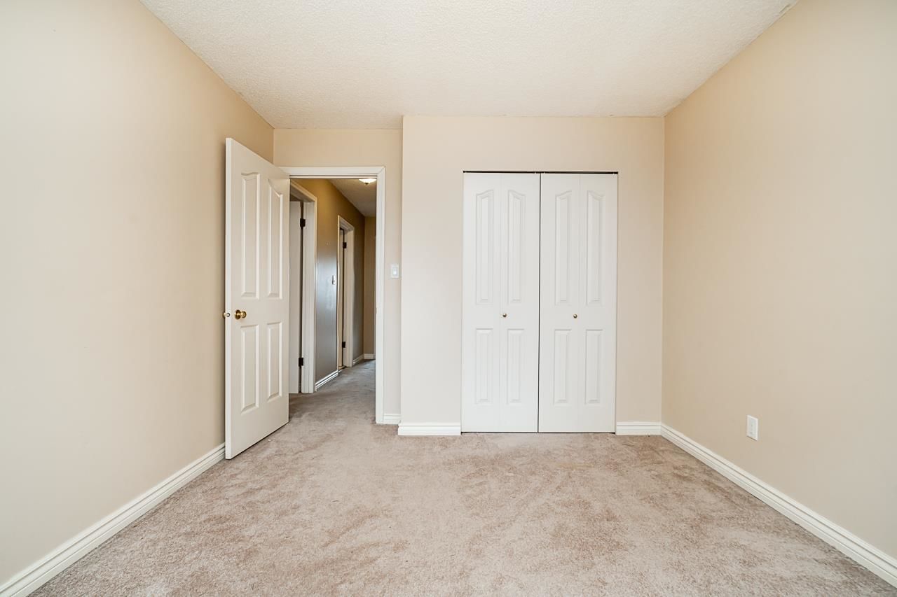 Listing Image 24