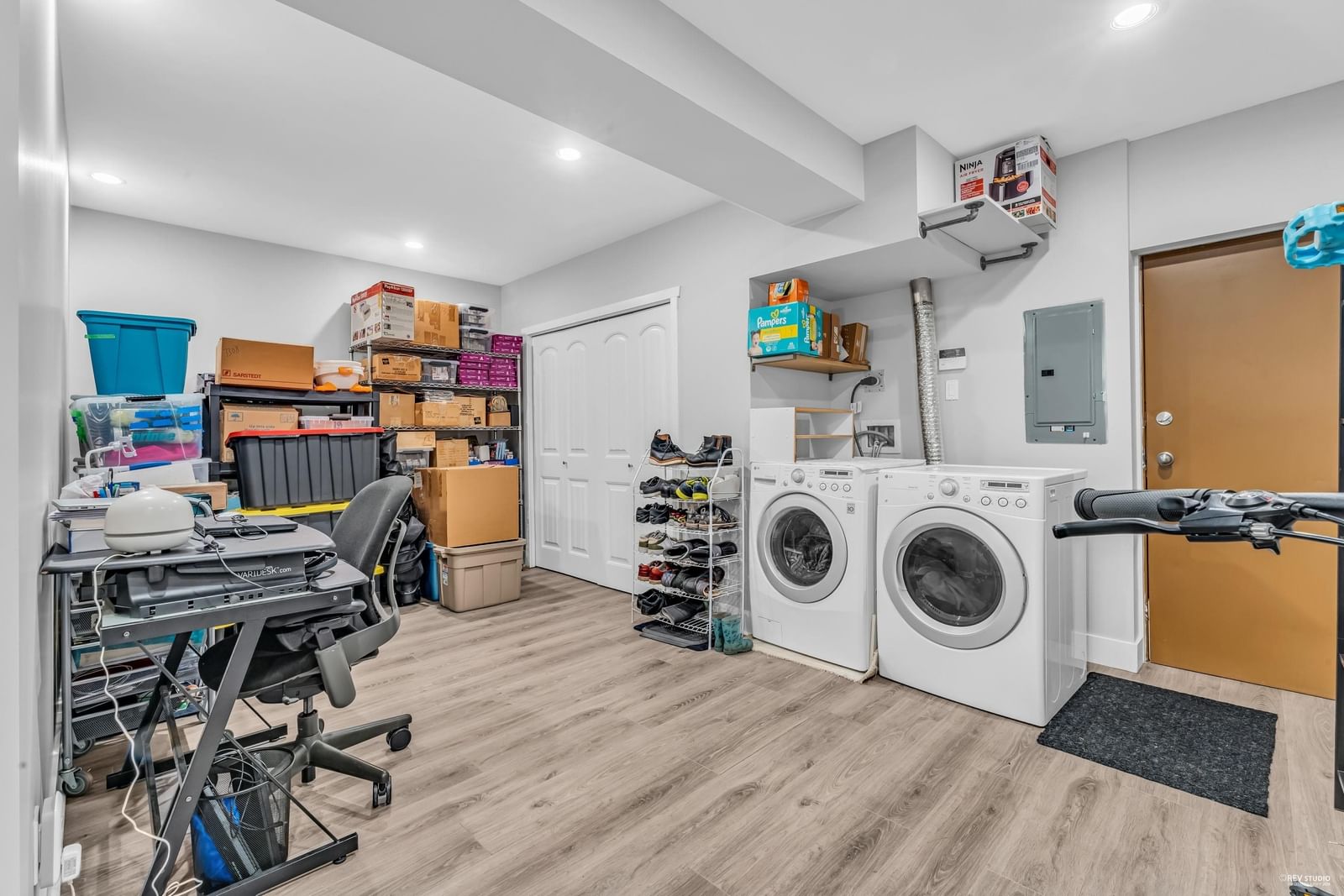 Listing Image 22
