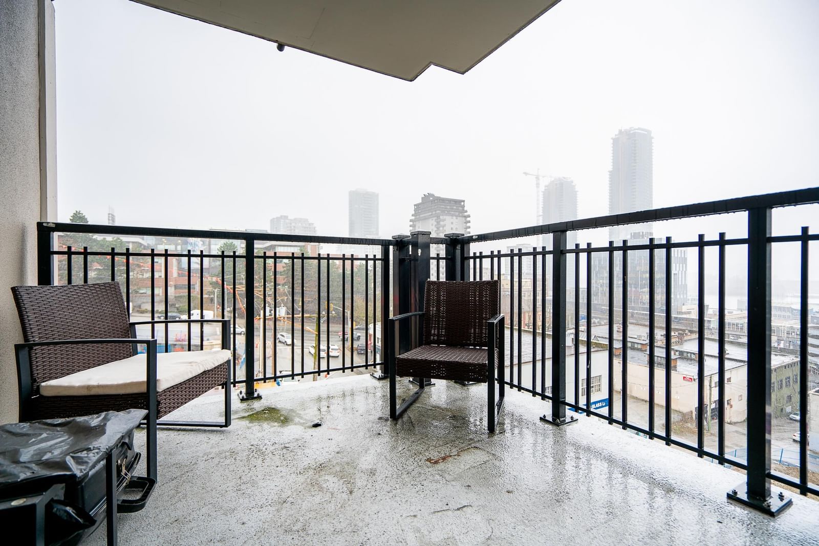 Listing Image 20