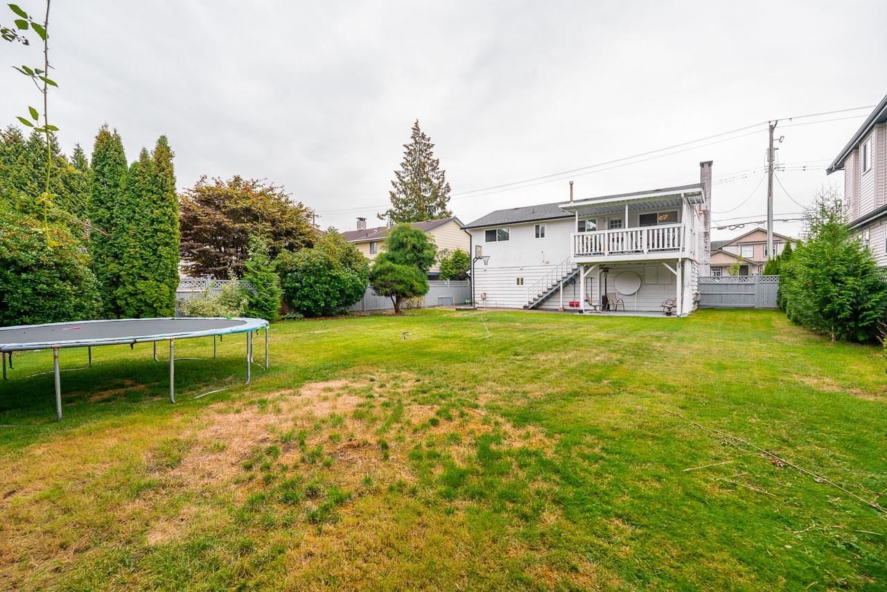 Listing Image 29