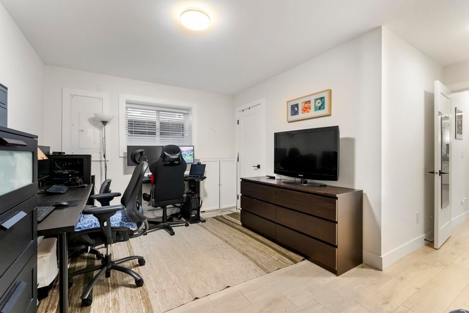 Listing Image 30