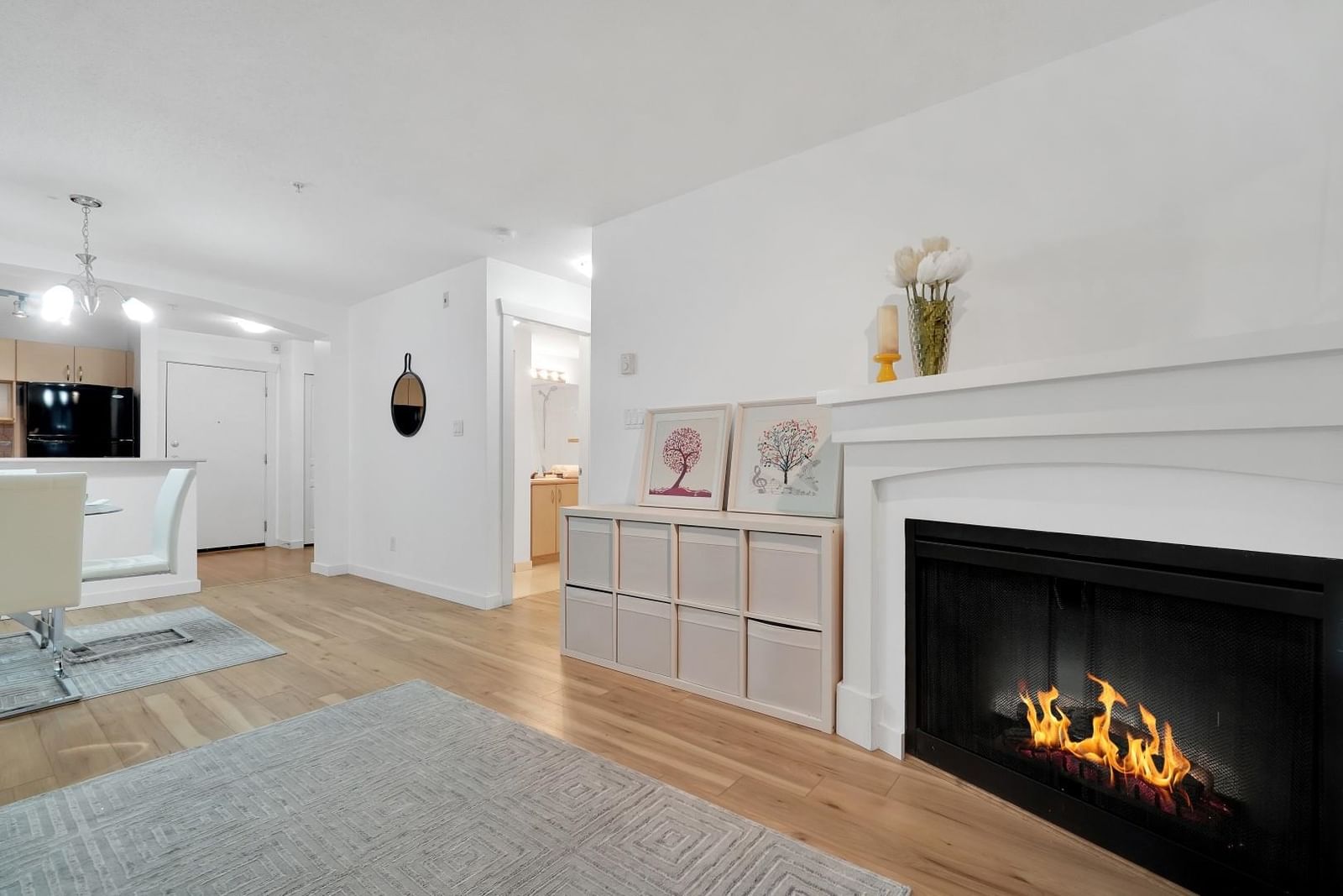 Listing Image 17