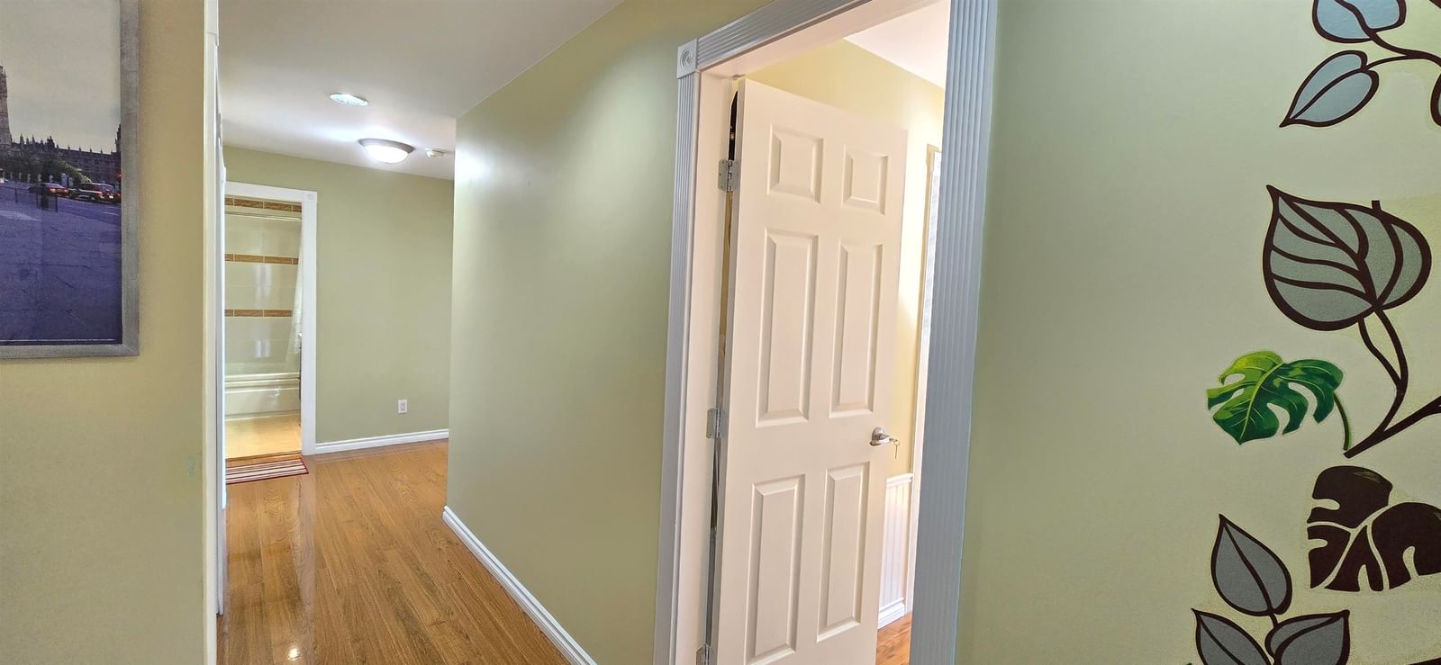 Listing Image 17