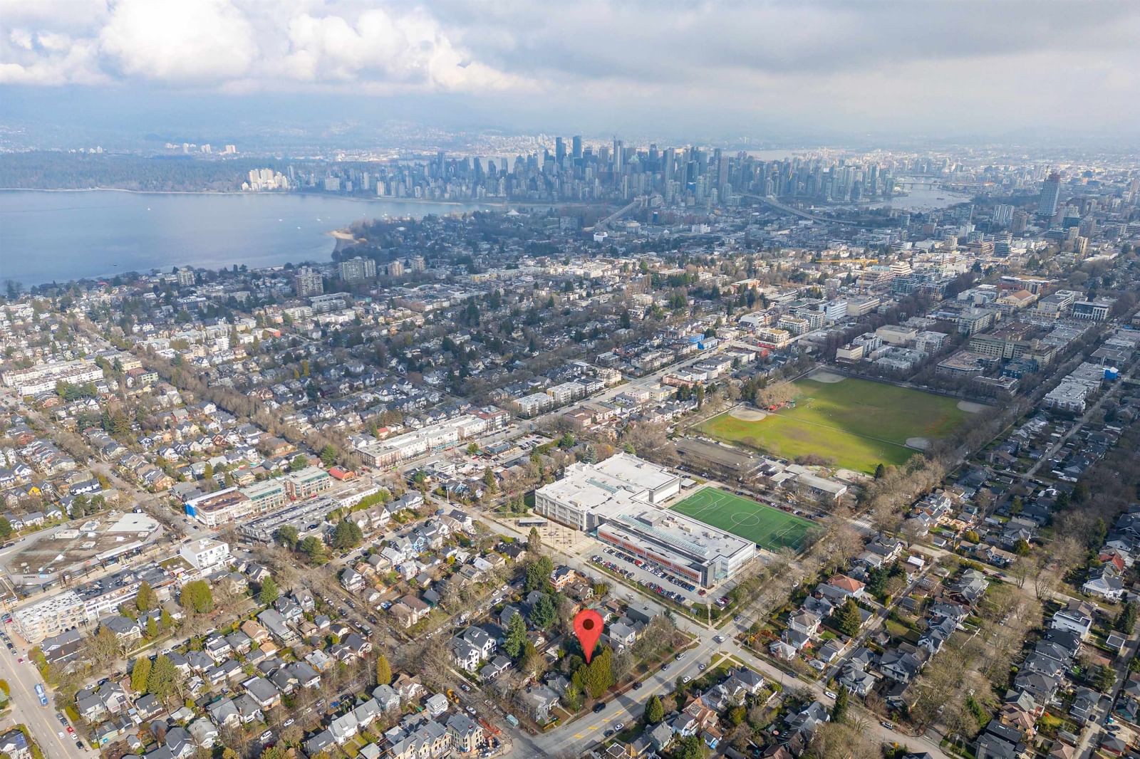 Listing Image 9
