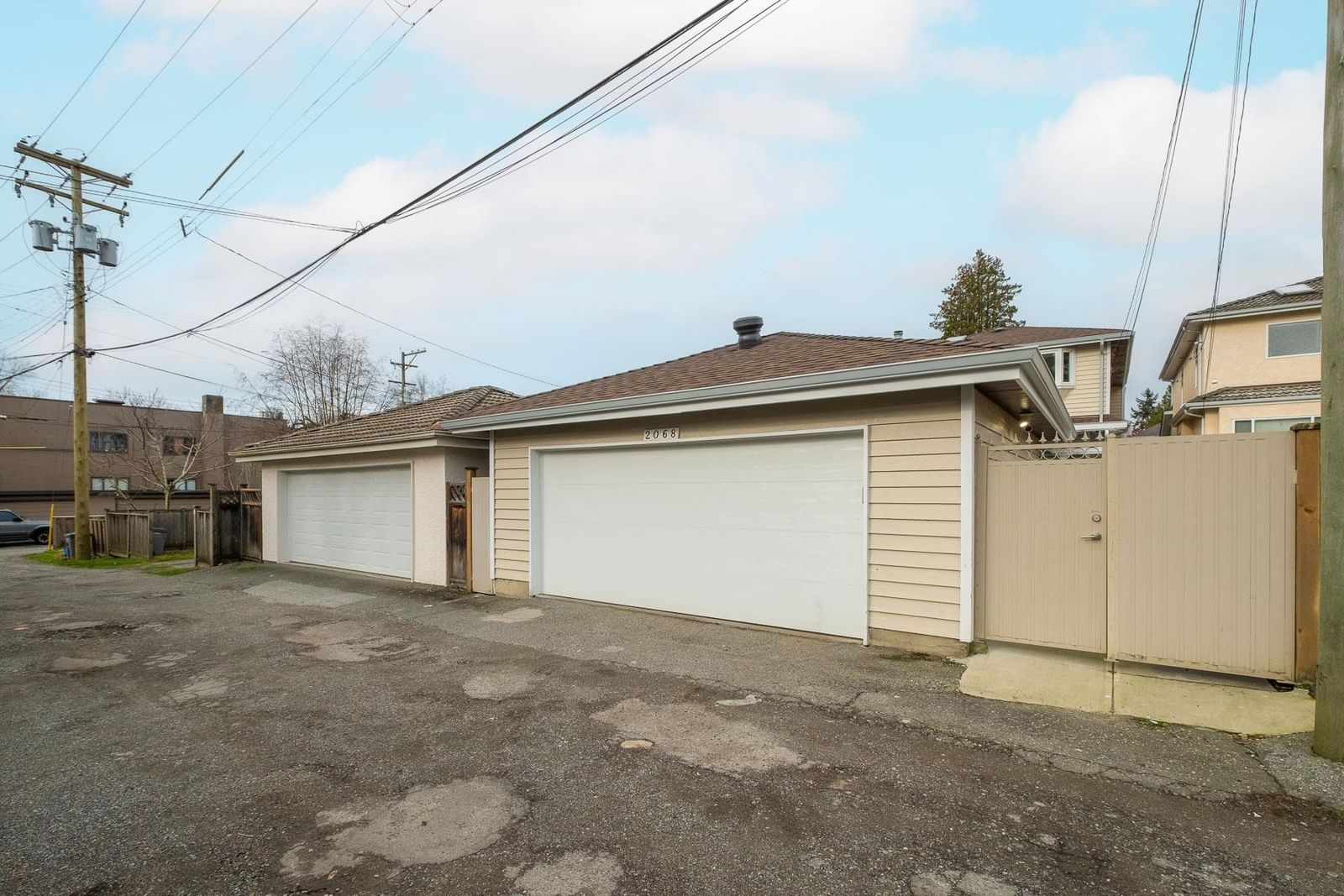 Listing Image 23