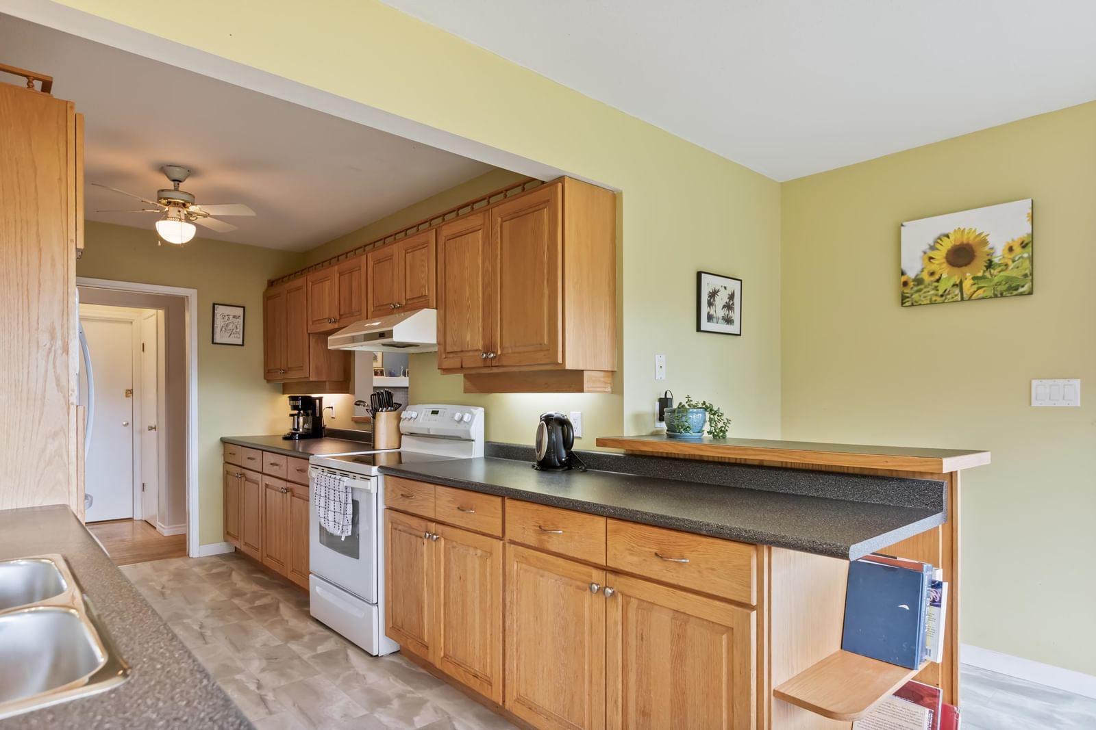 Listing Image 13
