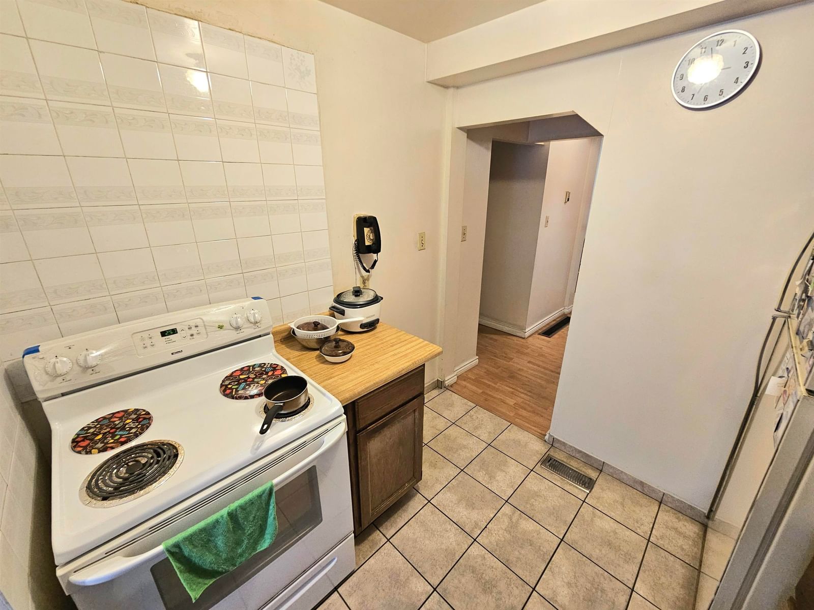 Listing Image 8