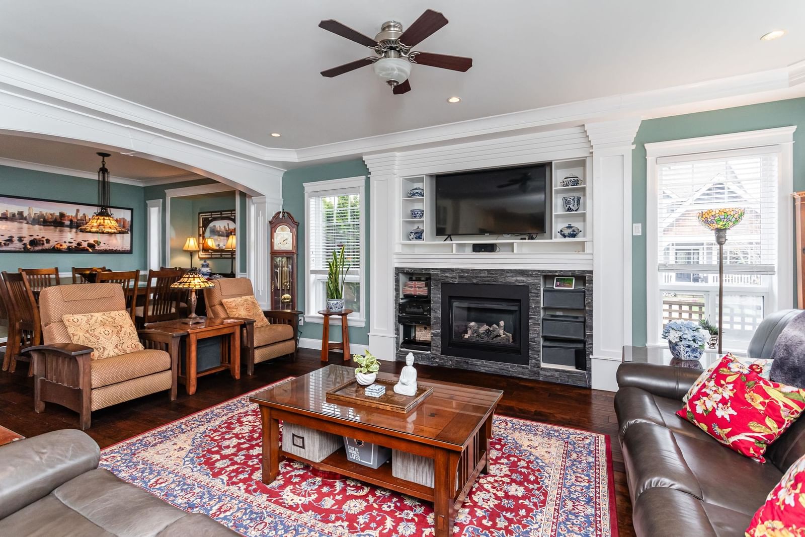 Listing Image 11