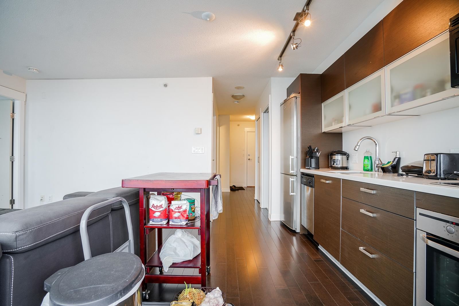 Listing Image 18